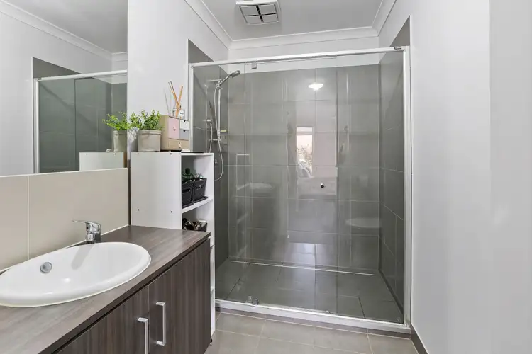 Fourth view of Homely house listing, 27B Pettitt Crescent, Norlane VIC 3214