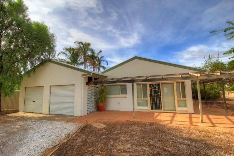 2 Links Crescent, Barmera SA 5345
