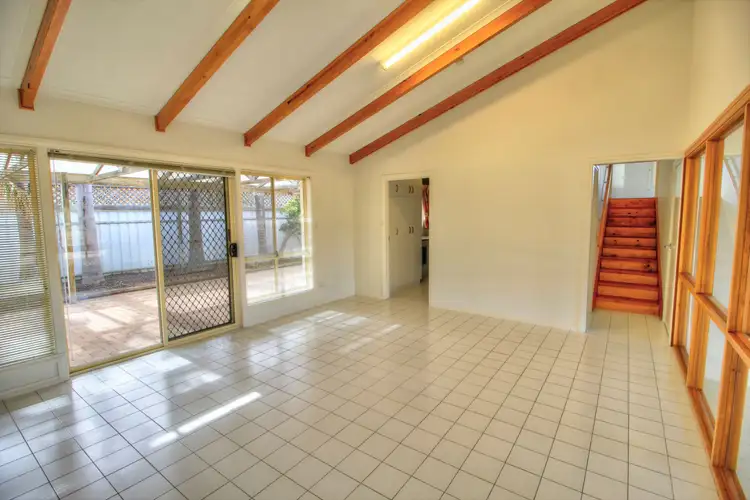 Sixth view of Homely house listing, 2 Links Crescent, Barmera SA 5345