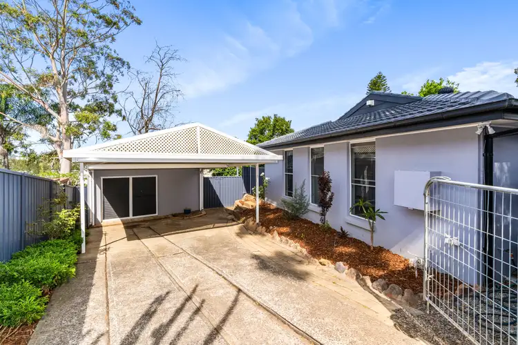 8 Queenscliff Drive, Woodbine NSW 2560