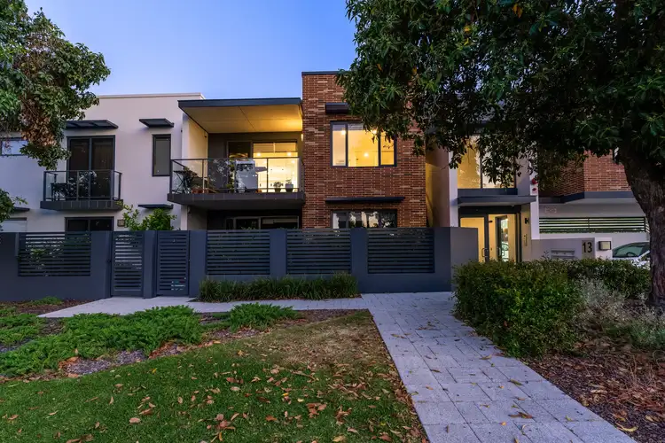 4/13 Foyle Road, Bayswater WA 6053