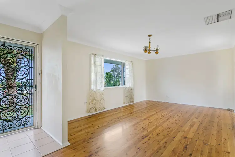 Third view of Homely house listing, 6 Woodhill Place, Tamworth NSW 2340