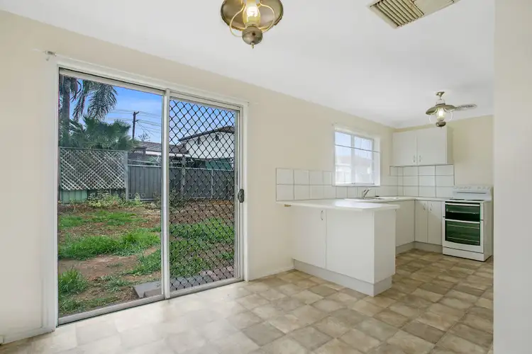 Fifth view of Homely house listing, 6 Woodhill Place, Tamworth NSW 2340