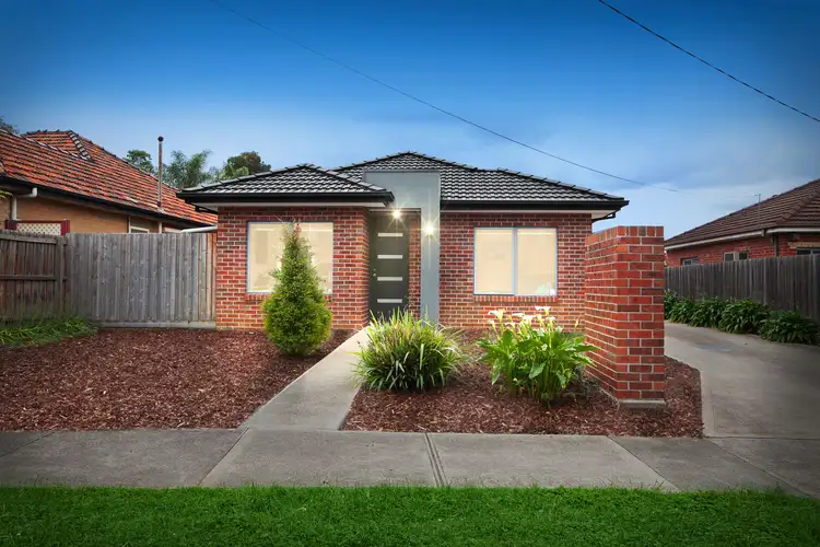 Main view of Homely unit listing, 1/134 McMahon Road, Reservoir VIC 3073