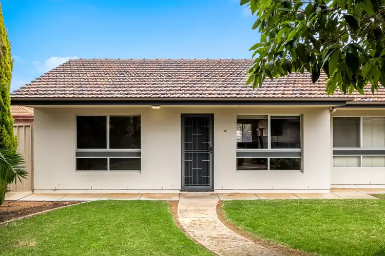 17/2 Bach Crescent, Seaton SA 5023