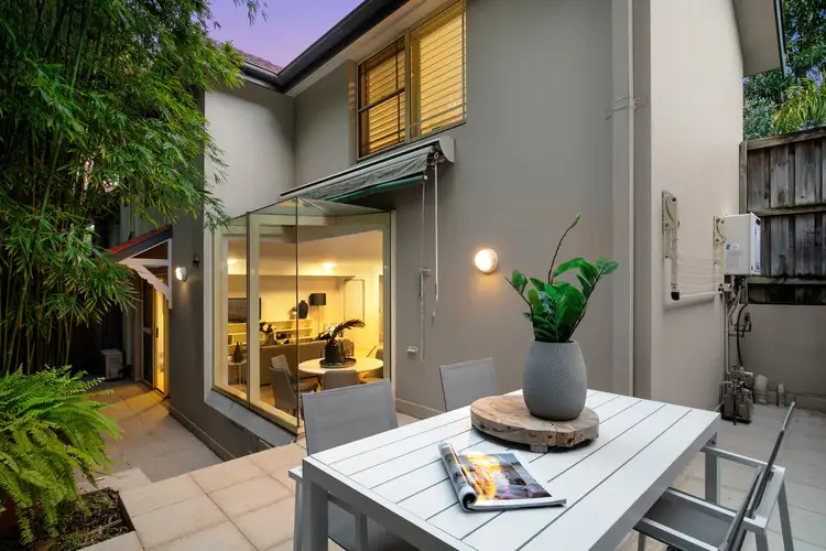3/2 Oaks Avenue, Cremorne NSW 2090