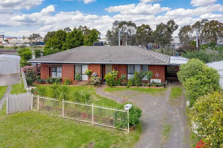 Third view of Homely house listing, 2 Hexham Court, Craigieburn VIC 3064