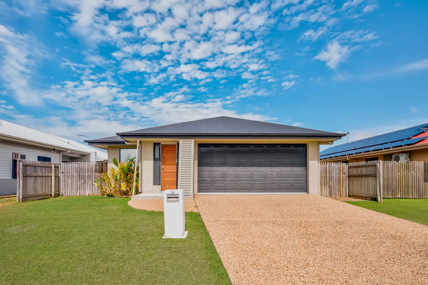 Main view of Homely house listing, 24 Newbury Drive, Mount Low QLD 4818