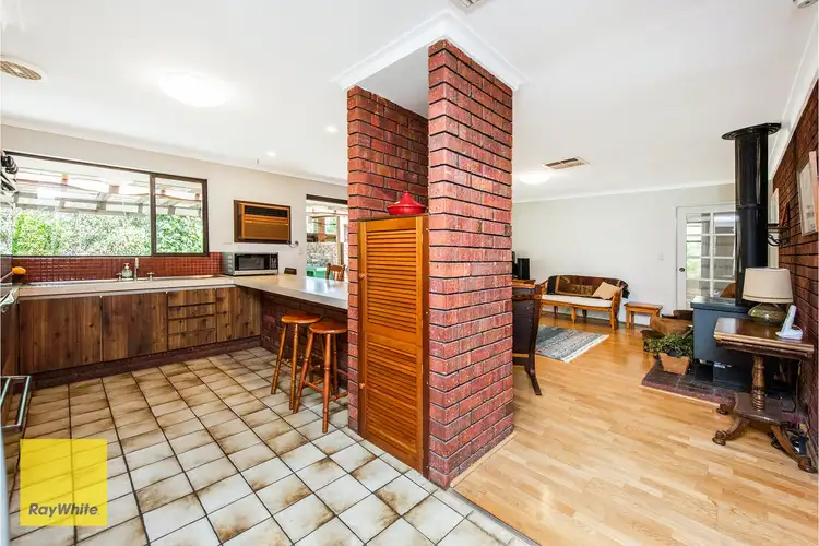 Sixth view of Homely house listing, 6 Pettit Place, Lesmurdie WA 6076