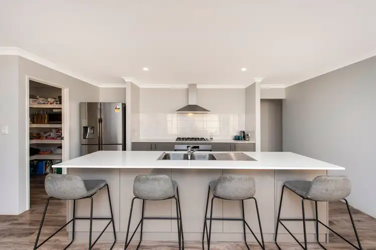 Second view of Homely house listing, 4 Clarion Chase, Baldivis WA 6171