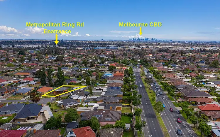 Fifth view of Homely house listing, 7 Badger Court, Thomastown VIC 3074