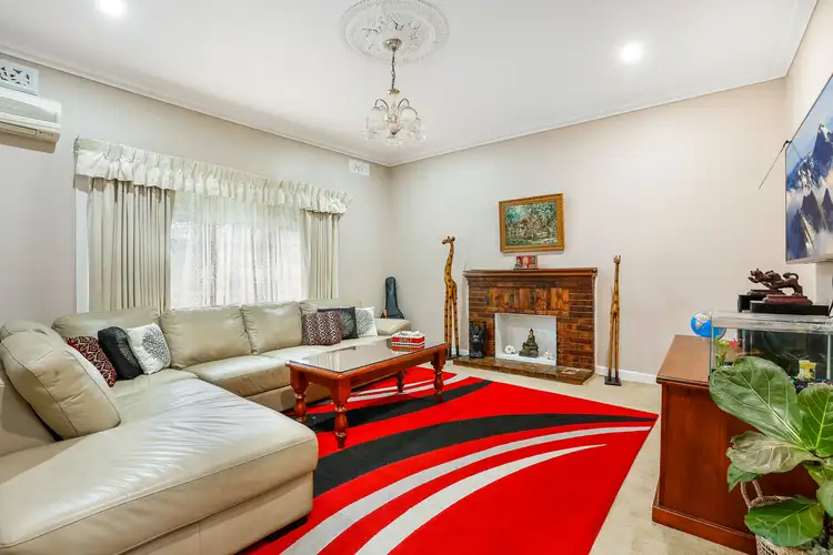 Second view of Homely unit listing, 1/190 Hilton Street, Glenroy VIC 3046