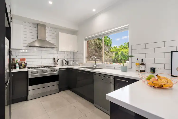 Fourth view of Homely townhouse listing, 1/5 Murphy Street, Chadstone VIC 3148