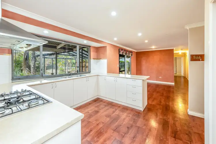 Fifth view of Homely house listing, 3 Canter Court, Deepdale WA 6532