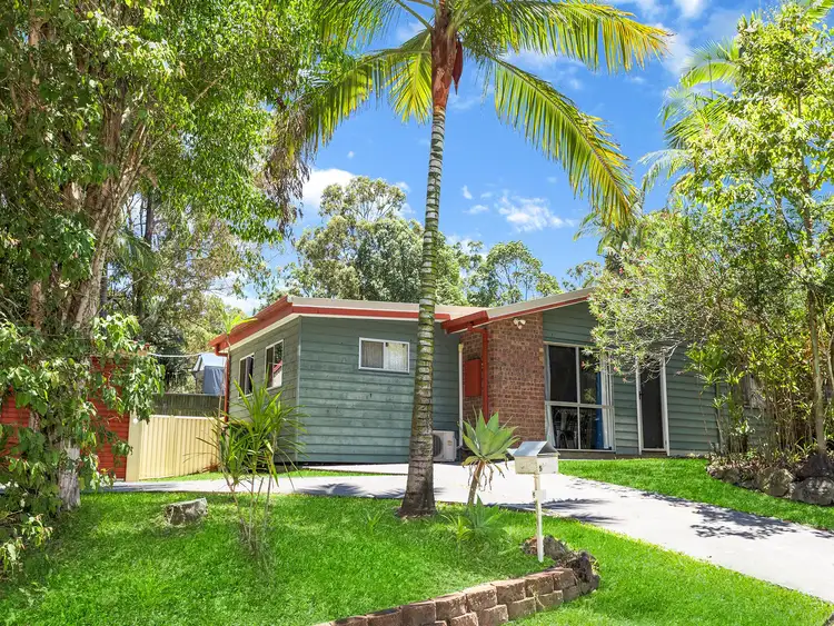5 Applegum Drive, Little Mountain QLD 4551