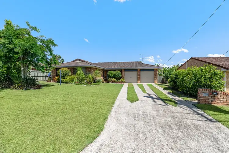 33 Wharf Road, Bli Bli QLD 4560