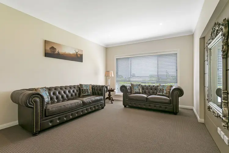 Sixth view of Homely house listing, 8 Daintree Circuit, Tamworth NSW 2340