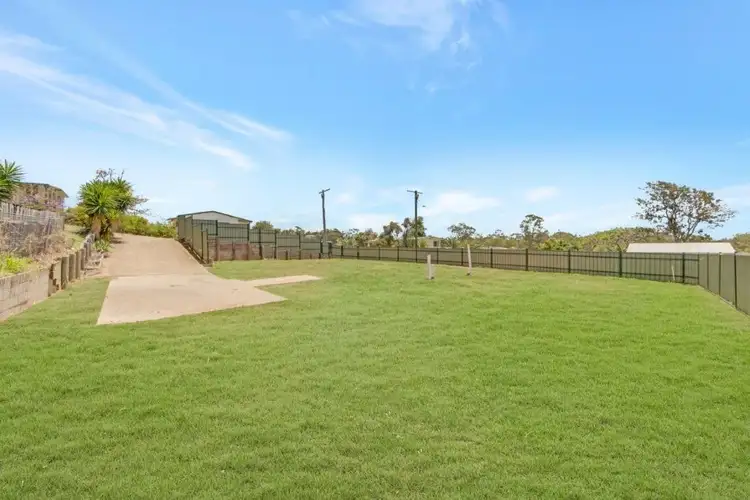 2 Katherine Court, New Auckland QLD 4680