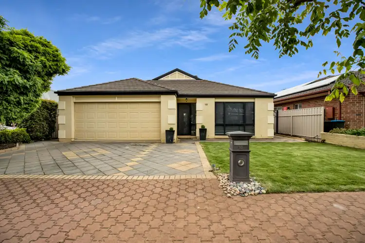 18 The Promenade, Northgate SA 5085