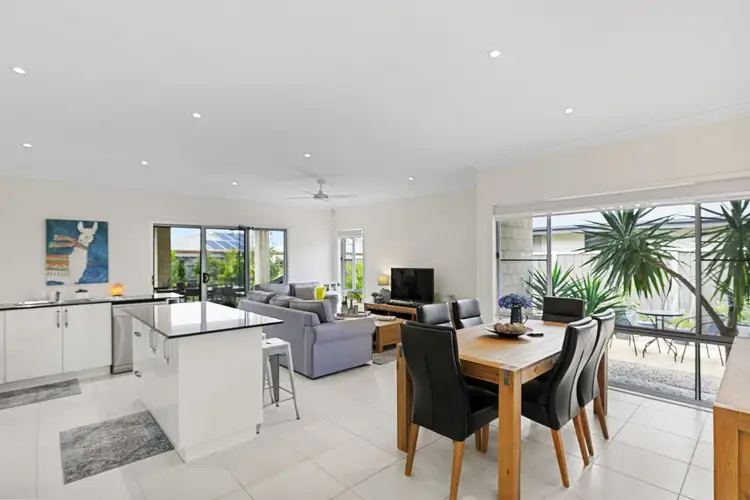 Fifth view of Homely house listing, 112 Limpus Street, Urangan QLD 4655