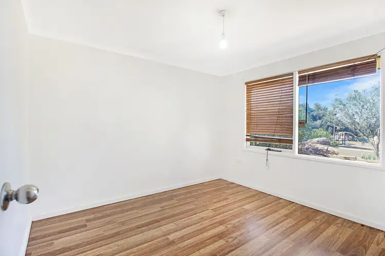 Fifth view of Homely house listing, 6 Joyce Avenue, Paringa SA 5340