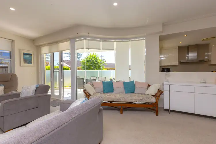 Fifth view of Homely apartment listing, 3/31-33 Marine Drive, Tea Gardens NSW 2324