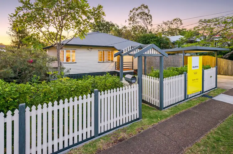 25 Canning Street, Holland Park QLD 4121