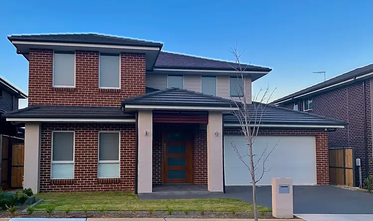 8 Barlow Boulevard, Box Hill NSW 2765