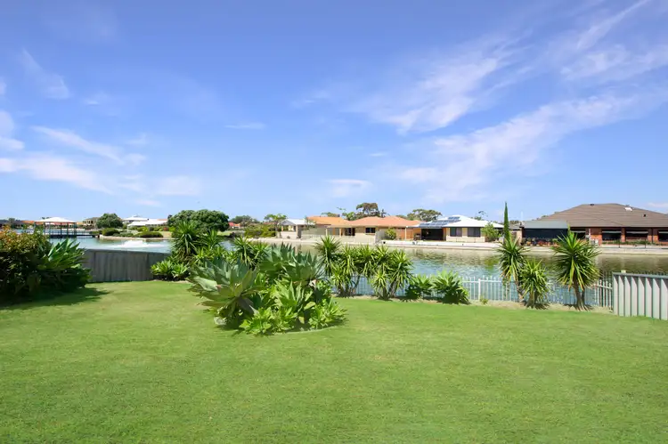 Second view of Homely house listing, 20 Willis Cove, Pelican Point WA 6230