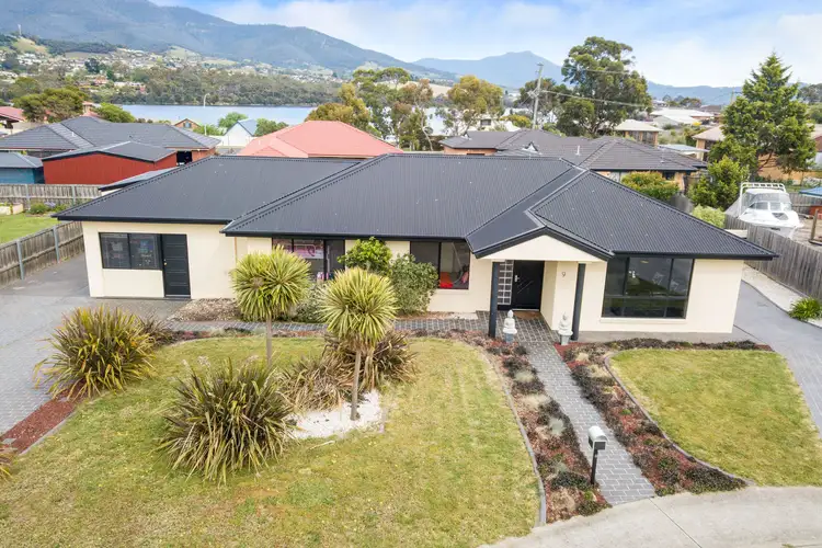 9 Coghlan Court, Old Beach TAS 7017
