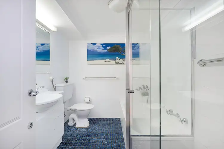 Sixth view of Homely apartment listing, 28/2-8 Llandaff Street, Bondi Junction NSW 2022