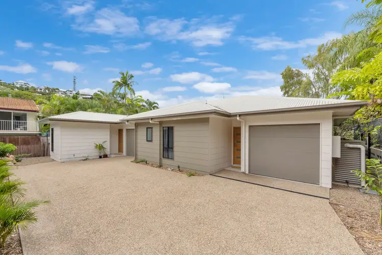 2/379A Stanley Street, North Ward QLD 4810
