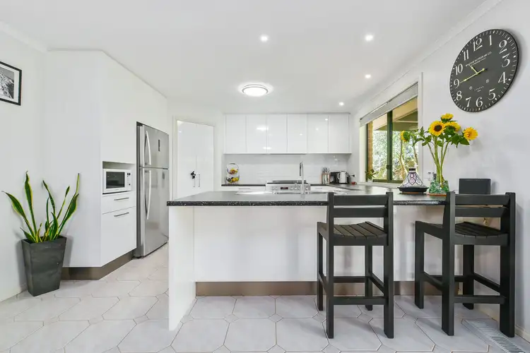 Sixth view of Homely house listing, 3 Shand Court, Berwick VIC 3806