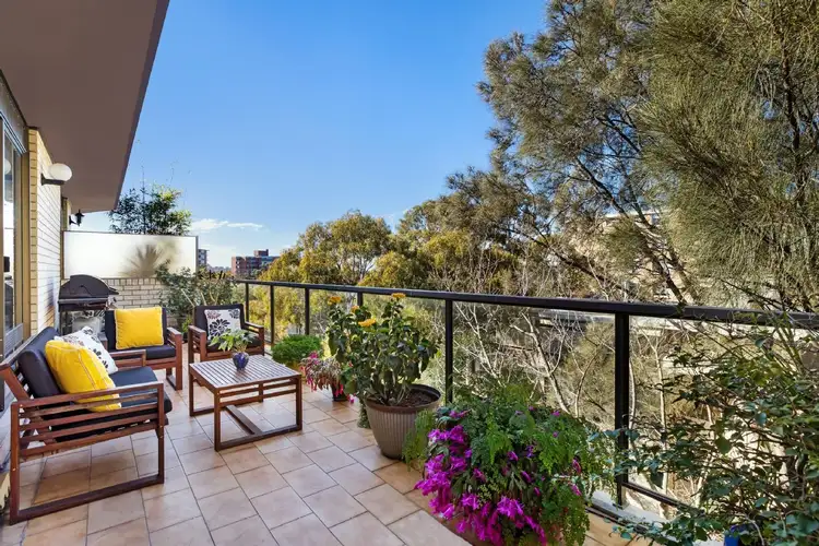 17/15-17 Hampden Avenue, Cremorne NSW 2090