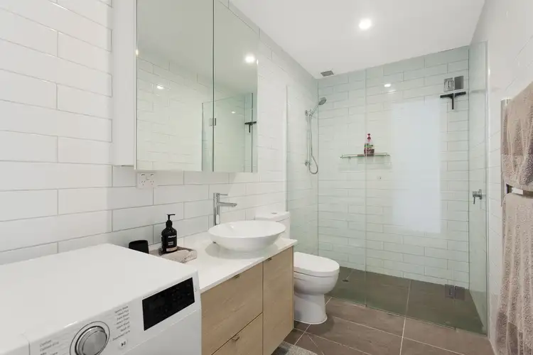 Fourth view of Homely apartment listing, 104/178 Koornang Road, Carnegie VIC 3163