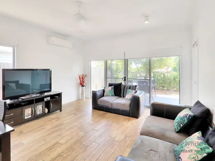 Sixth view of Homely townhouse listing, 15/10 Lakewood Avenue, Parkinson QLD 4115