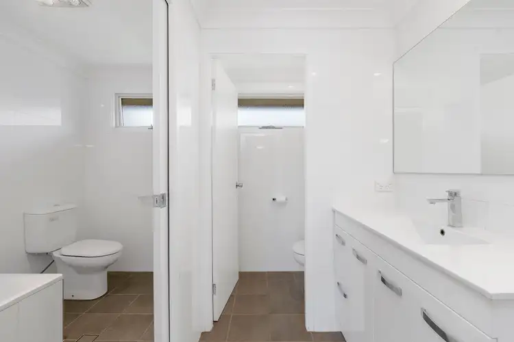 Fifth view of Homely house listing, 2 Merton Avenue, Cambridge Gardens NSW 2747