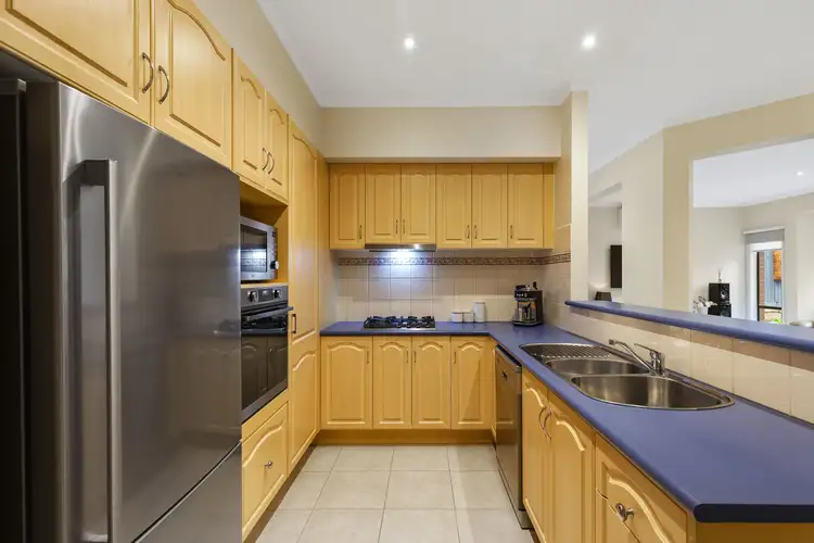 Second view of Homely townhouse listing, 8 Willunga Way, Bundoora VIC 3083