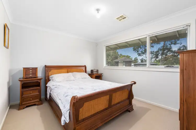 Fifth view of Homely townhouse listing, 158 Ernest Jones Drive, Macleod VIC 3085