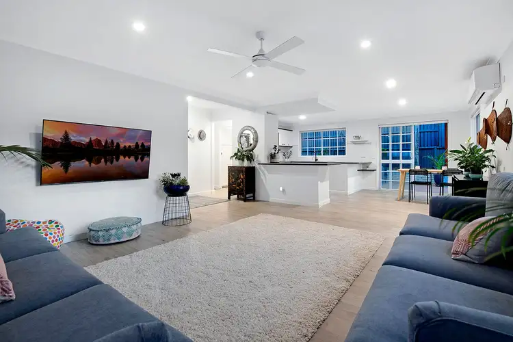 Sixth view of Homely house listing, 2 Wilga Grove, Ashmore QLD 4214