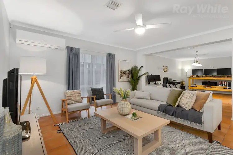 Fifth view of Homely house listing, 9 Stephanie Court, Patterson Lakes VIC 3197