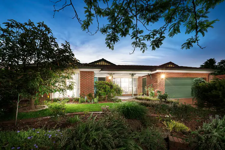19 Hodges Close, Rowville VIC 3178