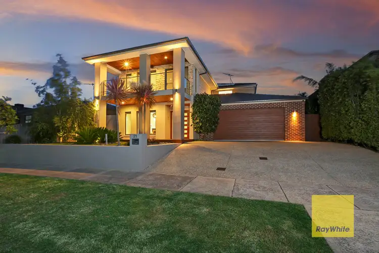 21 Swanbourne Avenue, Highton VIC 3216