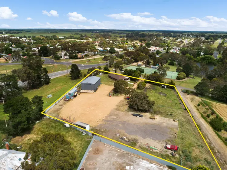 Second view of Homely rural property listing, 2 Park Lane, Skipton VIC 3361