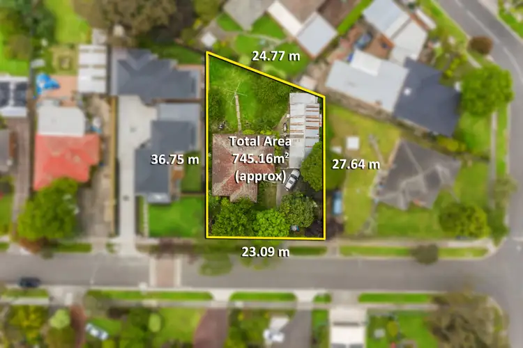 4 Allanfield Crescent, Wantirna South VIC 3152