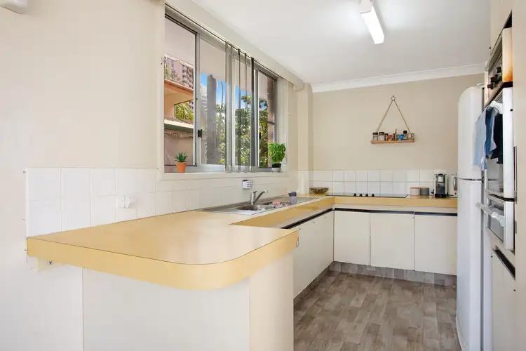 Fifth view of Homely apartment listing, 3/17 Second Avenue 'Elouera Place', Broadbeach QLD 4218
