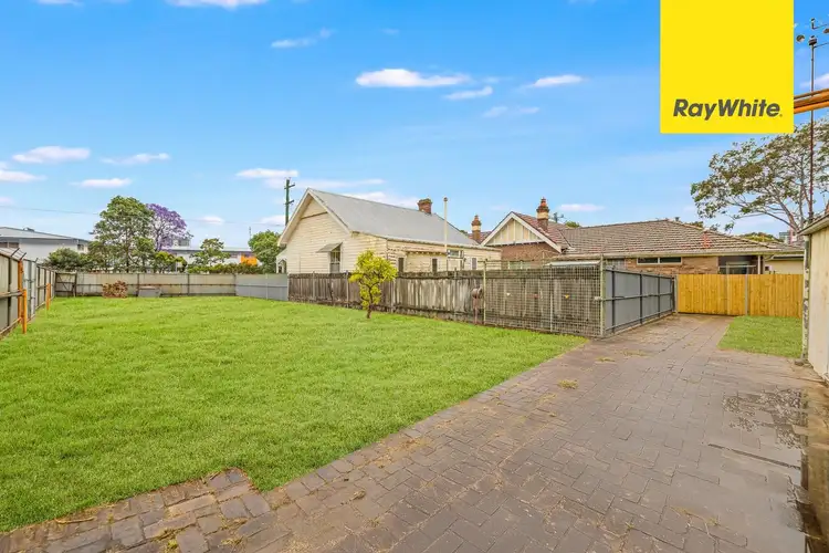 100 Railway Parade, Granville NSW 2142