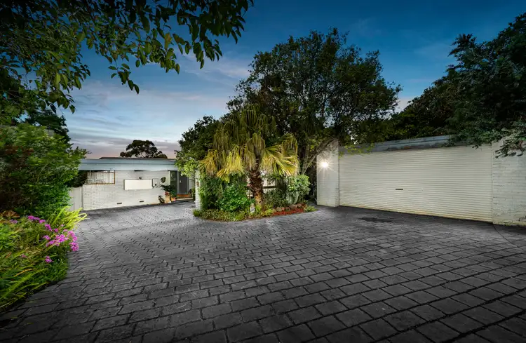 7 Renou Road, Wantirna South VIC 3152