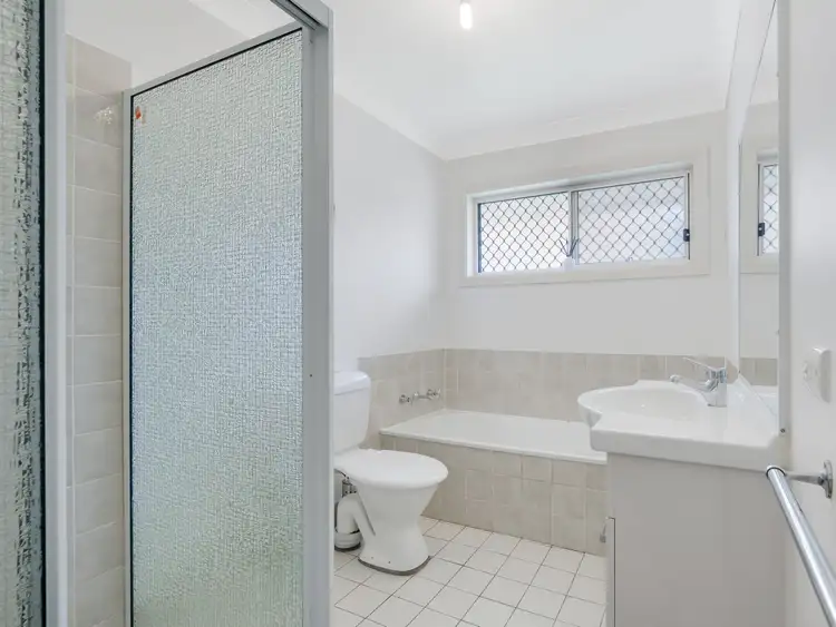 Sixth view of Homely semi-detached listing, 2/146 Oxford Road, Ingleburn NSW 2565