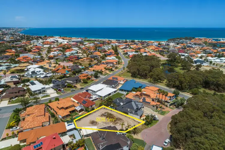 8 Ledge Place, Sorrento WA 6020